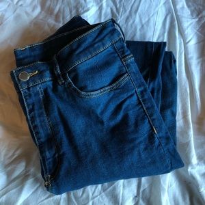 🌷HIGH WAISTED H&M Jeggings🌷